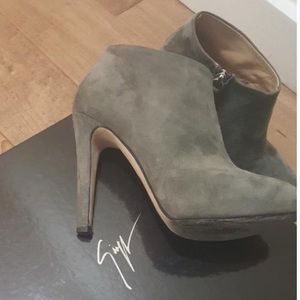 Grey suede Giuseppe Zanotti booties